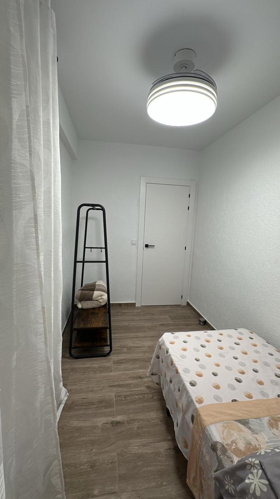 Ferienwohnung Happy Hideaway Alicante Exterior foto